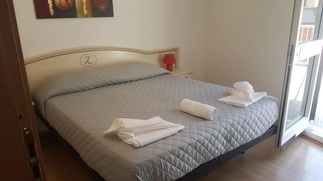Hotel La Zorza Riomaggiore Exteriör bild